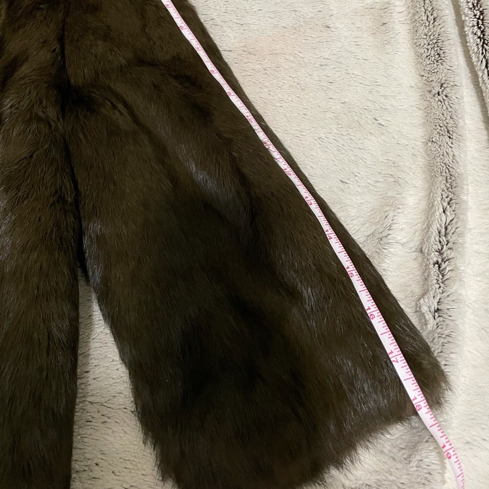 Stunning Fur Jacket - Picture 13 of 16